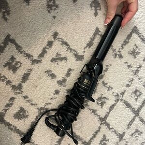 Hot Tools curling iron